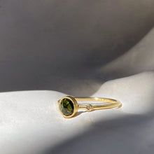 Load image into Gallery viewer, GREEN TOURMALINE & DIAMOND RING