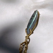 Load image into Gallery viewer, LABRADORITE PENDANT