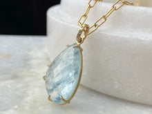 Load image into Gallery viewer, AQUAMARINE & DIAMOND PENDANT