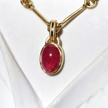 Load image into Gallery viewer, PINK SAPPHIRE PENDANT
