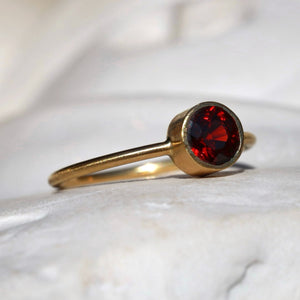 GARNET RING