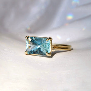 AQUAMARINE RING