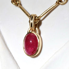 Load image into Gallery viewer, PINK SAPPHIRE PENDANT
