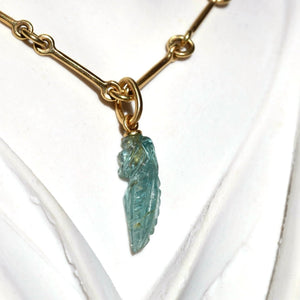 AQUAMARINE LEAF PENDANT