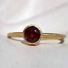 Load image into Gallery viewer, GARNET RING
