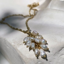 Load image into Gallery viewer, PEARL CLUSTER PENDANT
